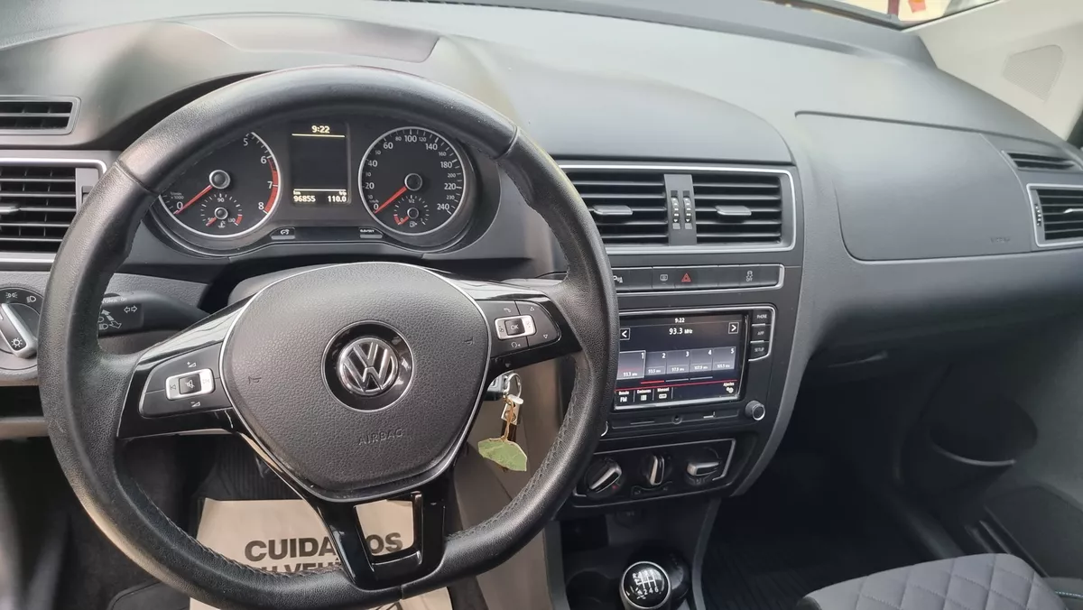 Volkswagen  Suran 1.6 Highline Msi 110cv - Imagen 6